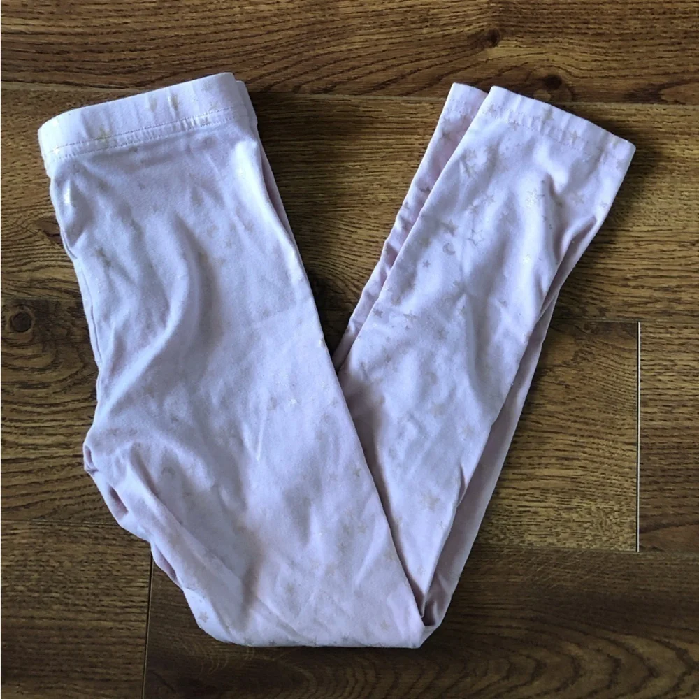 Old Navy pink star built in tough leggings in size S (6/7)
